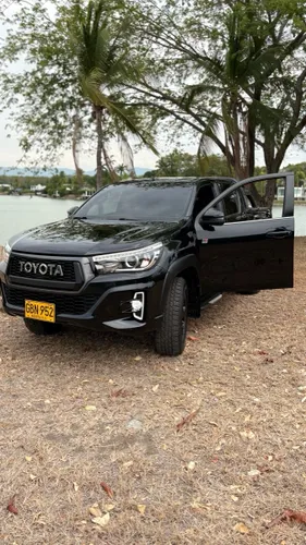TOYOTA HILUX GR 2019 ÚNICO DUENO