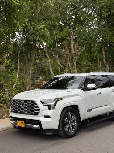 TOYOTA SEQUOIA CAPSTONE 2023