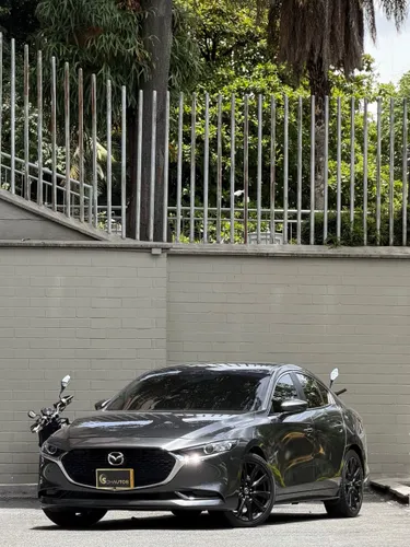 Mazda 3 Touring 2023