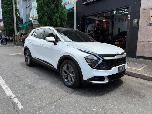 KIA SPORTAGE ZENITH 4X2 GASOLINA 2.0CC 2023