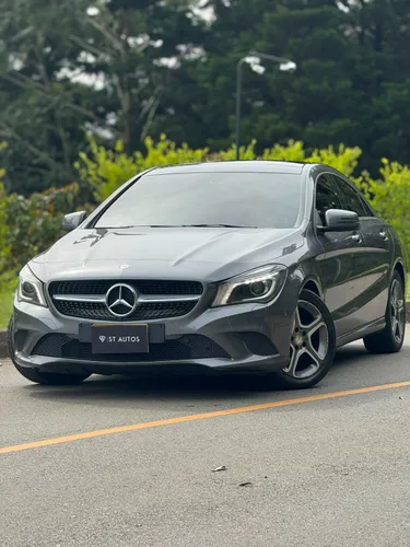 Mercedes Benz CLA 200 2014 - IMPECABLE