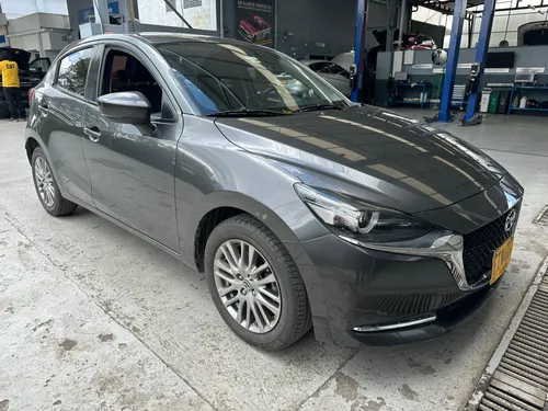 Mazda 2 grand touring