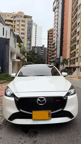 Mazda 2 Grand Touring LX