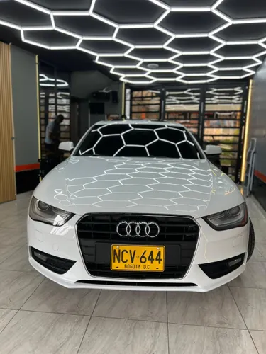 Audi A4 1.8 T 2013  Mecánico