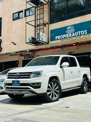 VOLKSWAGEN AMAROK HIGHLINE