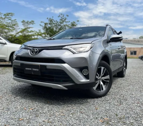 TOYOTA RAV4 2017