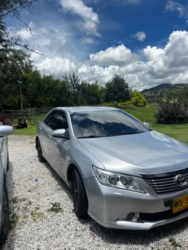 Toyota camry 2012
