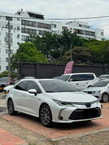 Toyota Corolla deg 2023 Híbrido 1.8