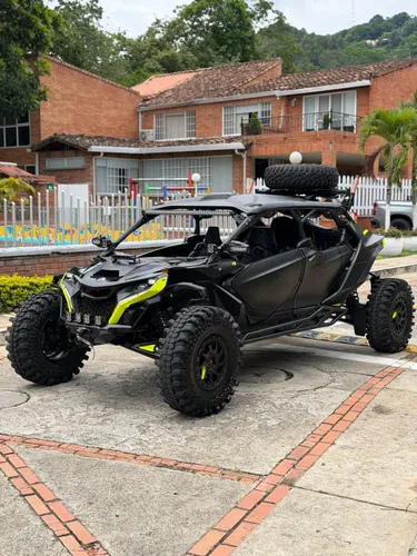 Can Am Maverick R MAX XRS Smartshocks