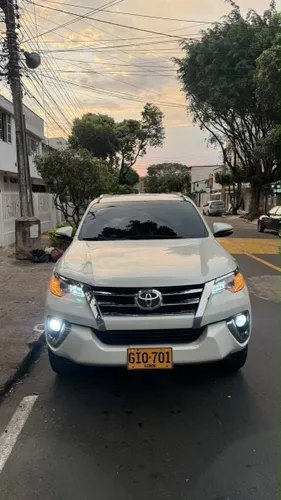TOYOTA FORTUNER 2020 DIESEL