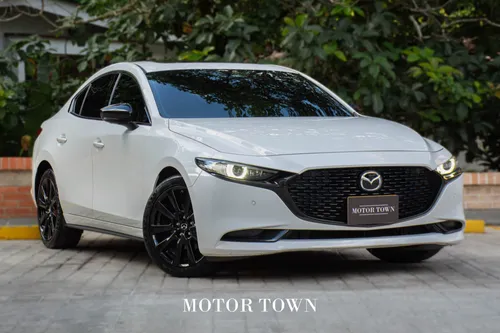 MAZDA 3 2.5 GRAND TOURING LX CARBON EDITION 2026