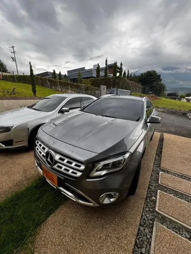 Mercedes benz GLA200 2019 con 53.000 kilómetros