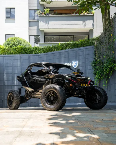 Can-Am Maverick R XRS