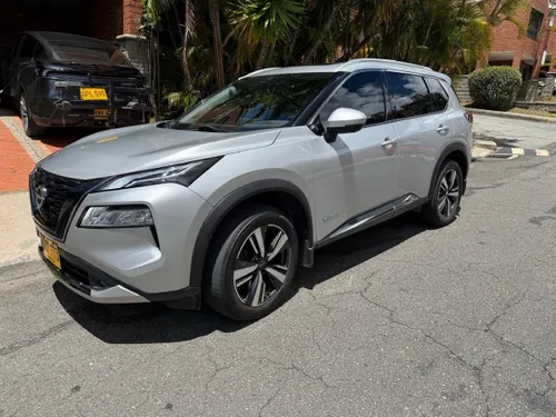 Nissan x trail