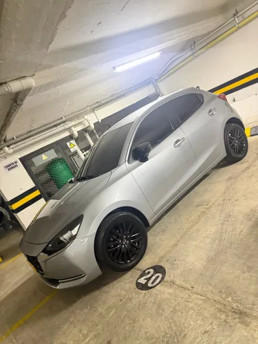Mazda 2 grand touring lx