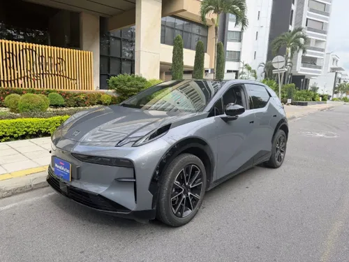 ZEEKR X Premium 2026  8.900 km