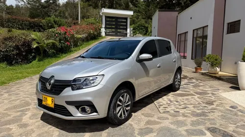 RENAULT SANDERO ZEN 2023
