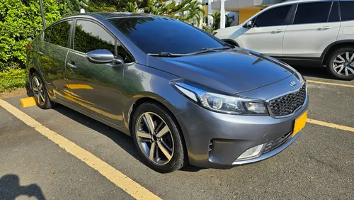 Kia Cerato Pro sx Segunda generación 2017