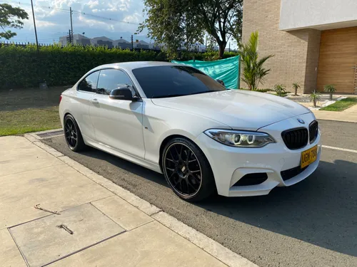 BMW M235i 2015 Como nuevo mas de 60 millones en extras