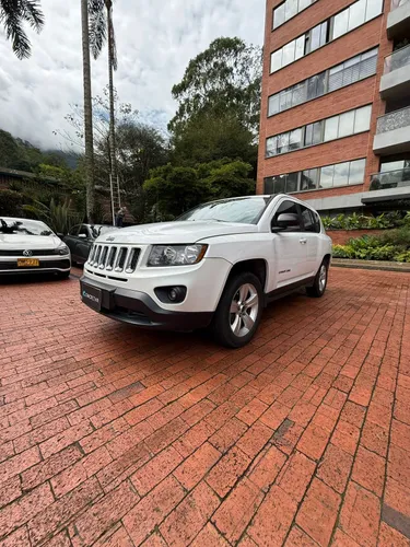 Jeep Compass Sport 2014 Automático Segundo Dueno Toda Original