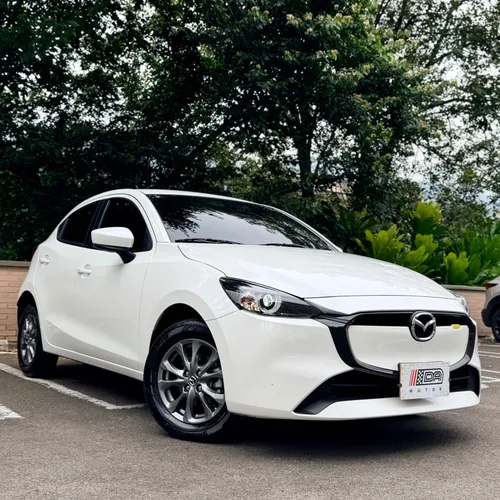 Mazda 2 Touring 1.6