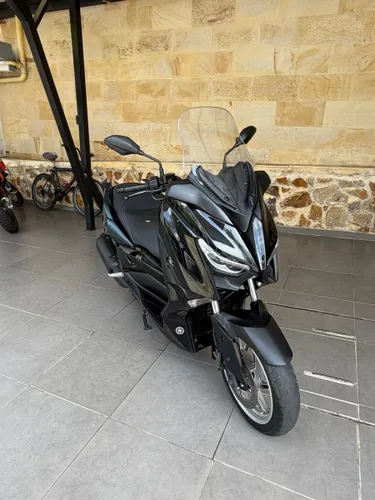 yamaha Xmax 300 2023