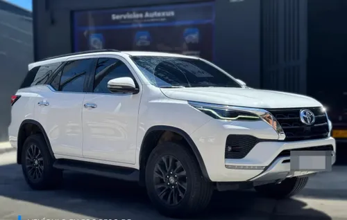 Toyota Fortuner 2.7L SRV 4X2 At 2021