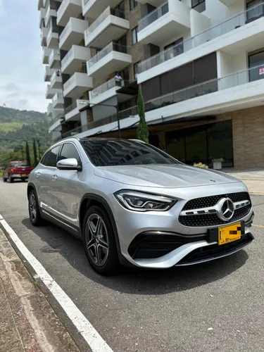 Mercedes Benz GLA 200 2022 Amg Line 2022