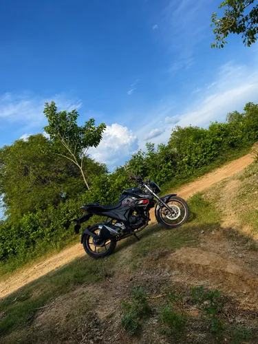 Suzuki gixxer