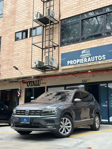 VOLKSWAGEN TIGUAN COMFORTLINE