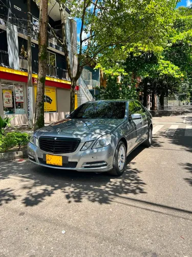 Mercedes Benz E200 2011
