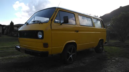 VOLKSWAGEN TRANSPORTER PASAJEROS
