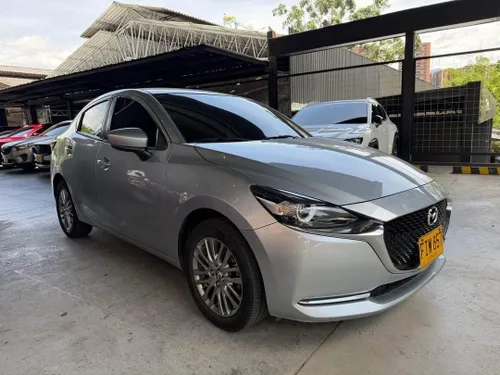 Mazda 2 Grand Touring LX 2024