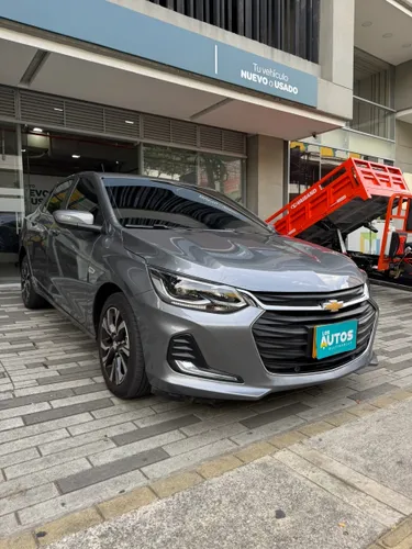 CHEVROLET ÓNIX PREMIER SEDÁN 2023 AT