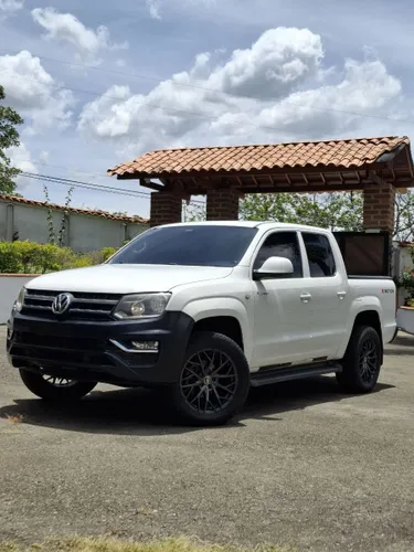 2020 VOLKSWAGEN AMAROK TRENDLINE 2.0 MT DIESEL