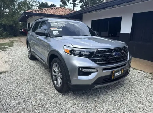 Ford Explorer XLT 2021