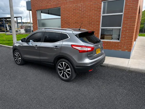 Nissan qashqai exclusive