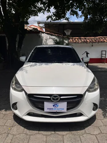 Mazda 2 Grand Touring