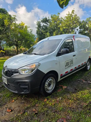 Renault kangoo 2022 muy bien cuidada