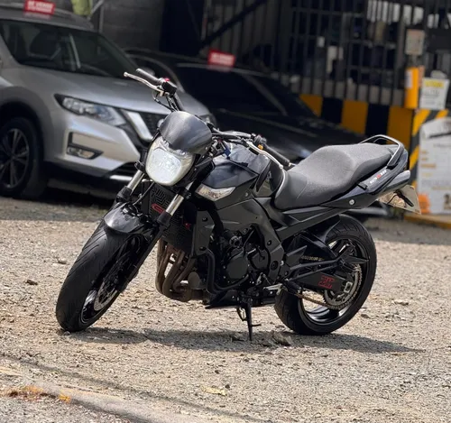 Suzuki GSR 600