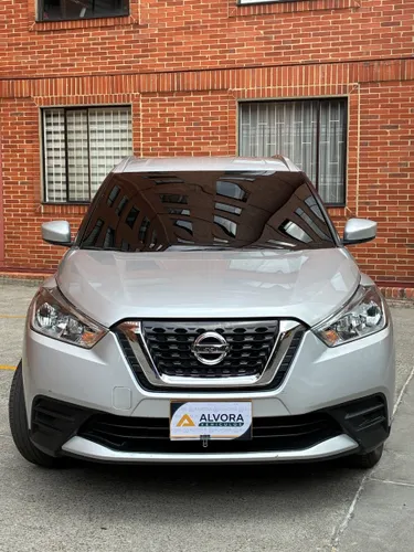NISSAN KICKS SENSE MT