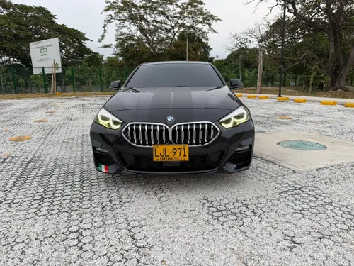 BMW 218i grand coupe PAQUETE M