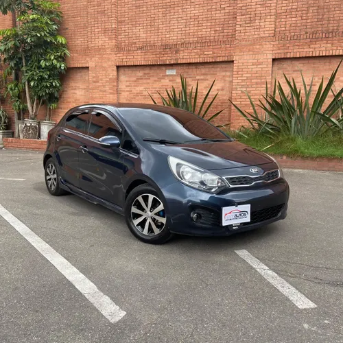 KIA RIO UB EX MT 2015