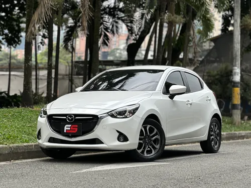 MAZDA 2 GRAND TOURING LX 2017