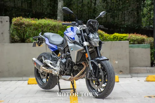 BMW F 900 R DYNAMIC 2021