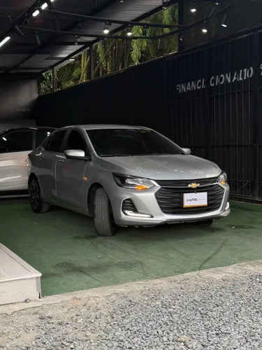 CHEVROLET ONIX PREMIER AUTOMATICO 2023