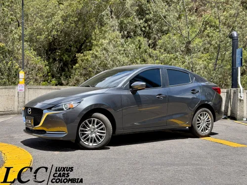 Mazda 2 Gran Touring LX 2023 12.000 KMS