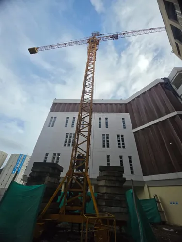 TORRE GRUA POTAIN 427VM 2.260 KG