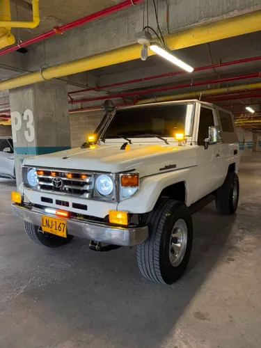TOYOTA FJ73 1985 3.5 4x4