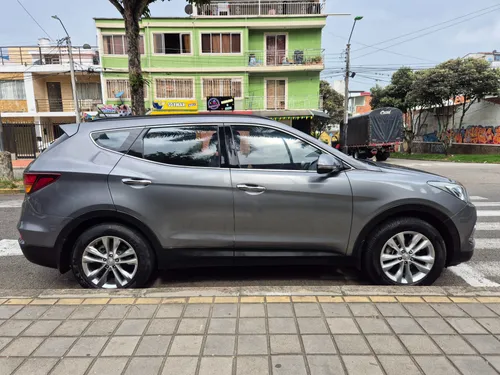 Hyundai  Santa Fé
